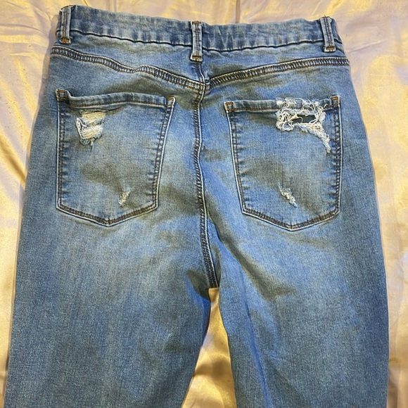 No Boundaries Frayed Jeggings size 15 - Picture 2 of 2